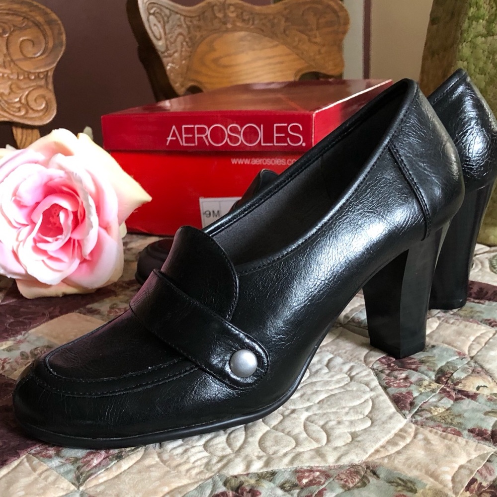 Aerosoles black, NWB perfect condition